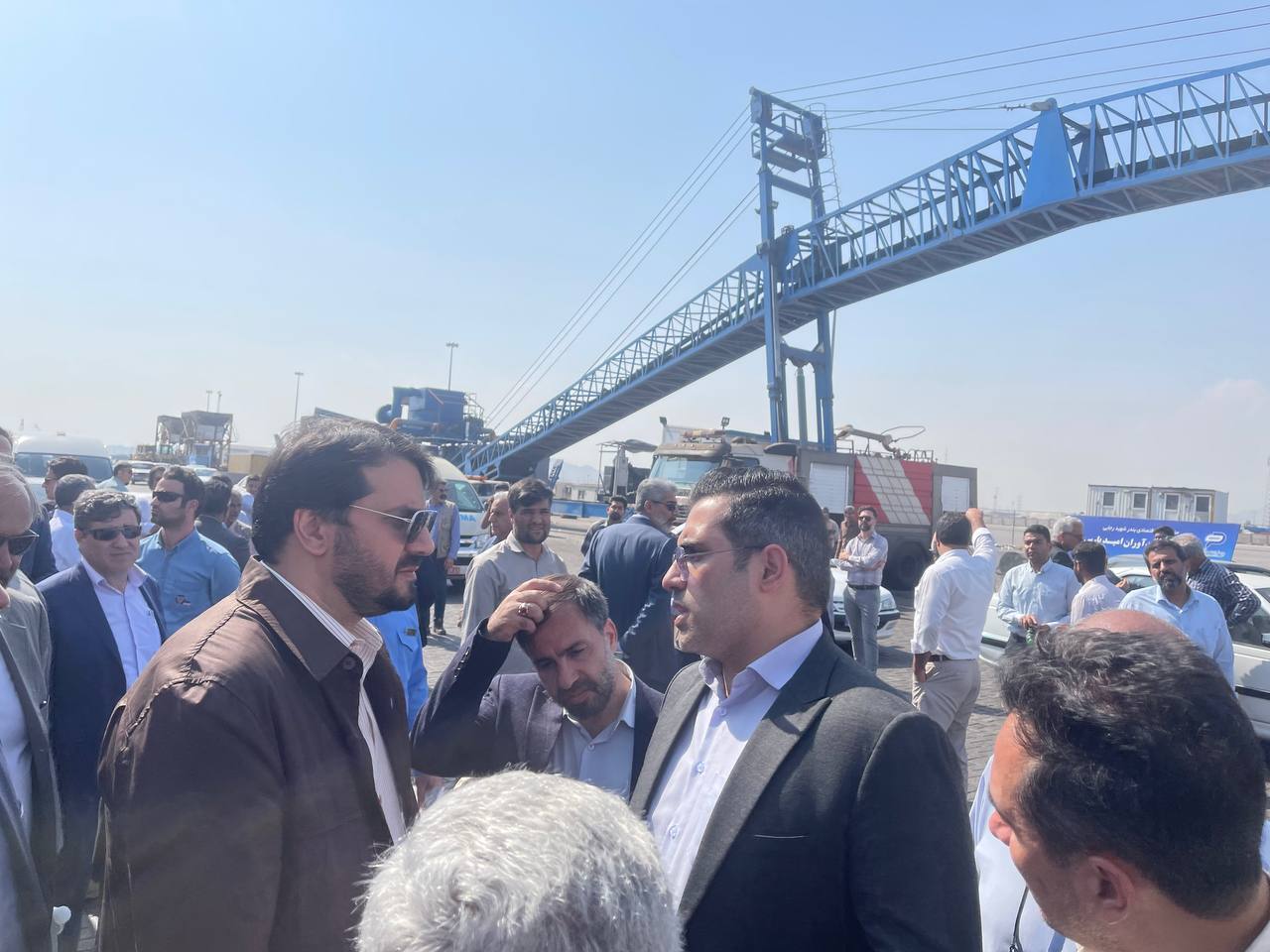 بذرپاش از بندر شهید رجایی، پروژه هیمکو و پروژههای در دست احداث بازدید کرد بذرپاش از بندر شهید رجایی، پروژه هیمکو و پروژههای در دست احداث بازدید کرد