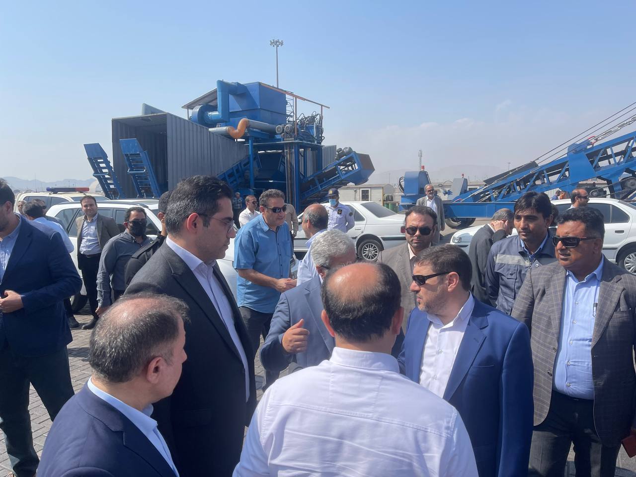 بذرپاش از بندر شهید رجایی، پروژه هیمکو و پروژههای در دست احداث بازدید کرد بذرپاش از بندر شهید رجایی، پروژه هیمکو و پروژههای در دست احداث بازدید کرد