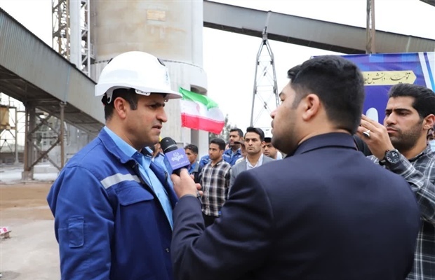 آیین آغاز عملیات احداث و تکمیل پروژه فاز دوم کارخانه فولادسازی گروه ملی صنعتی فولاد ایران با حضور مسوولین کشوری و استانی برگزار شد