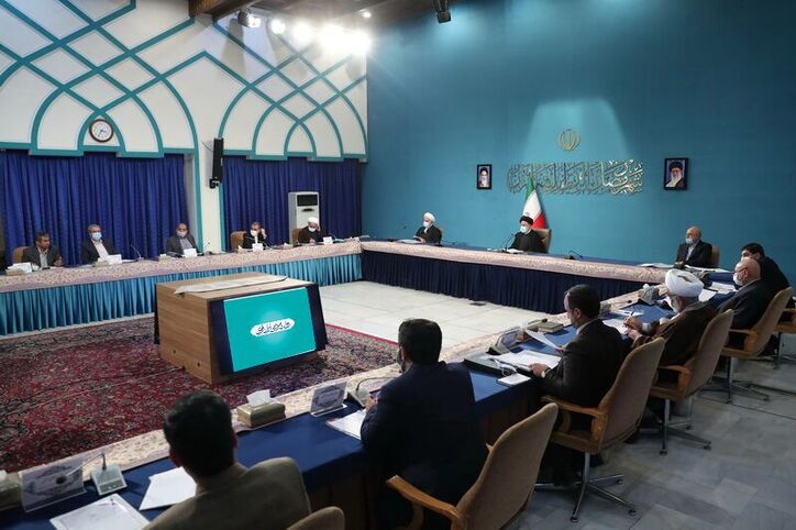 ارائه تسهیلات برای ورود سهام شرکت‌ها به بازار سرمایه