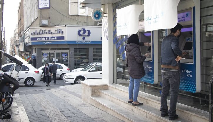 ممنوعیت فعالیت بانک‌ها در بازار مسکن، ارز و طلا!