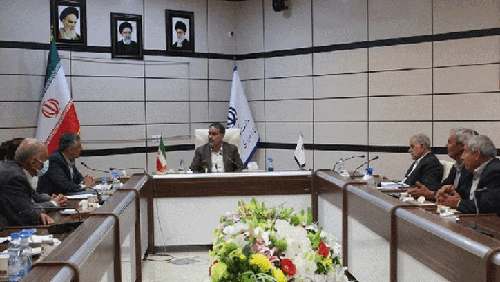 کارت بازرگانی سرمایه‌گذاران بومی، در محل فعالیت صادر شود