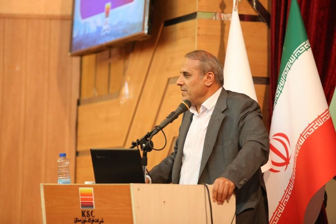 جلسه هماندیشی تیم رهبری گروه فولاد خوزستان برگزار شد جلسه هماندیشی تیم رهبری گروه فولاد خوزستان برگزار شد