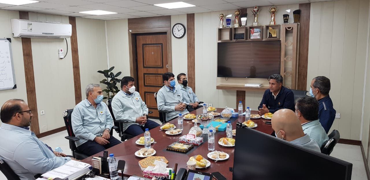 بازدید مدیرعامل شرکت فولاد خوزستان و هیات همراه از شرکت ایدهپردازان صنعت فولاد بازدید مدیرعامل شرکت فولاد خوزستان و هیات همراه از شرکت ایدهپردازان صنعت فولاد