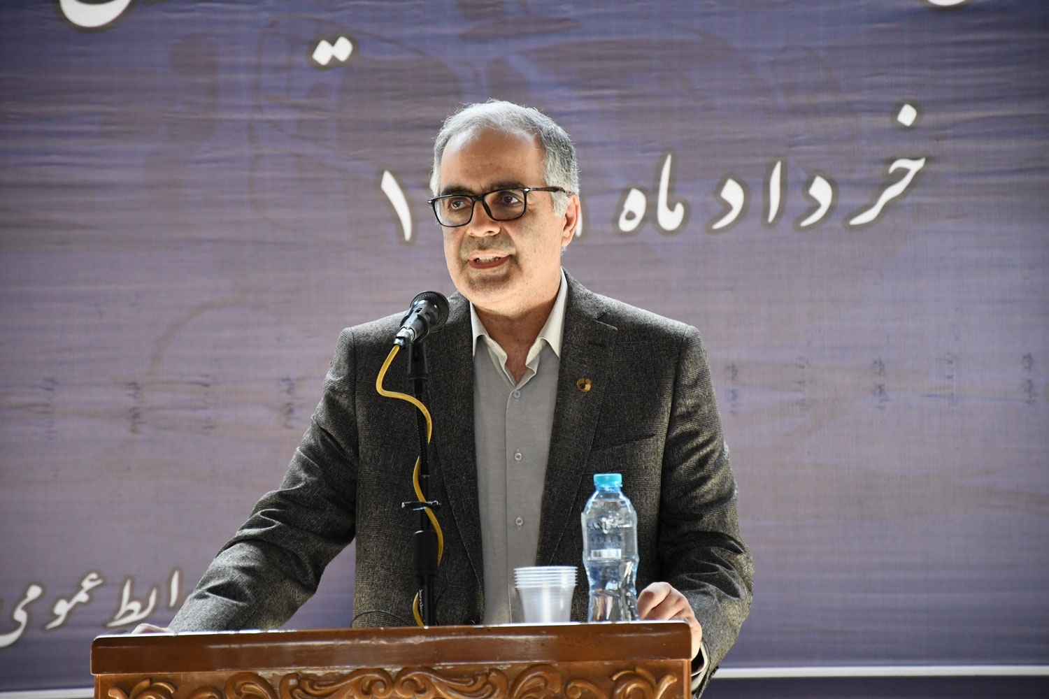 رئیس سازمان زمینشناسی واکتشافاتمعدنی کشور: اطلاعات پایه زمینشناسی۵۳ درصد اراضی کردستان تهیه میشود رئیس سازمان زمینشناسی واکتشافاتمعدنی کشور: اطلاعات پایه زمینشناسی۵۳ درصد اراضی کردستان تهیه میشود