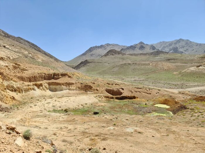 سرنوشت چشمههای گرگش استان اصفهان در کلاف سر در گم معدن سرنوشت چشمههای گرگش استان اصفهان در کلاف سر در گم معدن