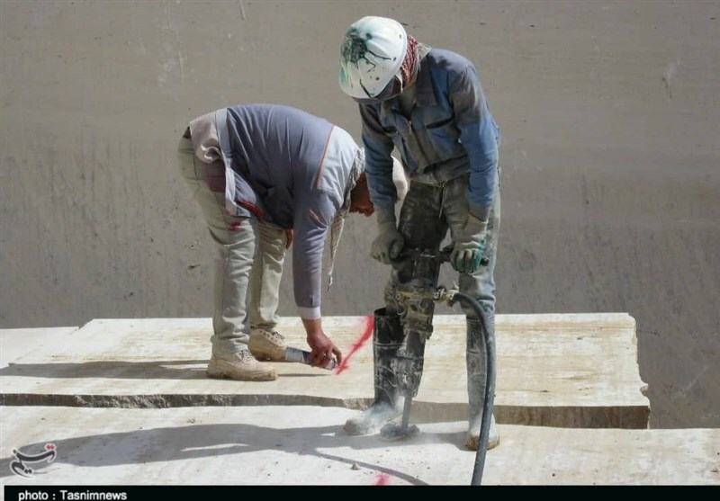 سنگ و معدن ظرفیتی مغفول برای اشتغال پایدار در لرستان/ ذخایر زیرزمینی گنجی پنهان برای آبادانی استان سنگ و معدن ظرفیتی مغفول برای اشتغال پایدار در لرستان/ ذخایر زیرزمینی گنجی پنهان برای آبادانی استان