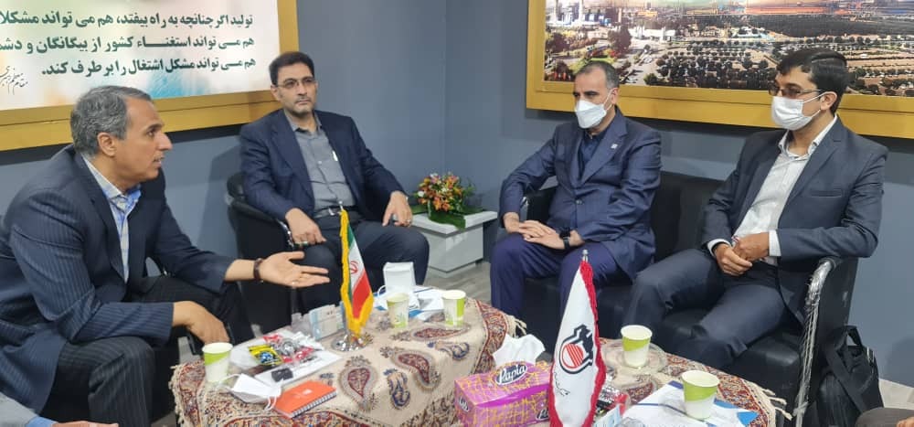 ذوب آهن اصفهان مسیر تولید ریل را پرسرعت طی کرد ذوب آهن اصفهان مسیر تولید ریل را پرسرعت طی کرد