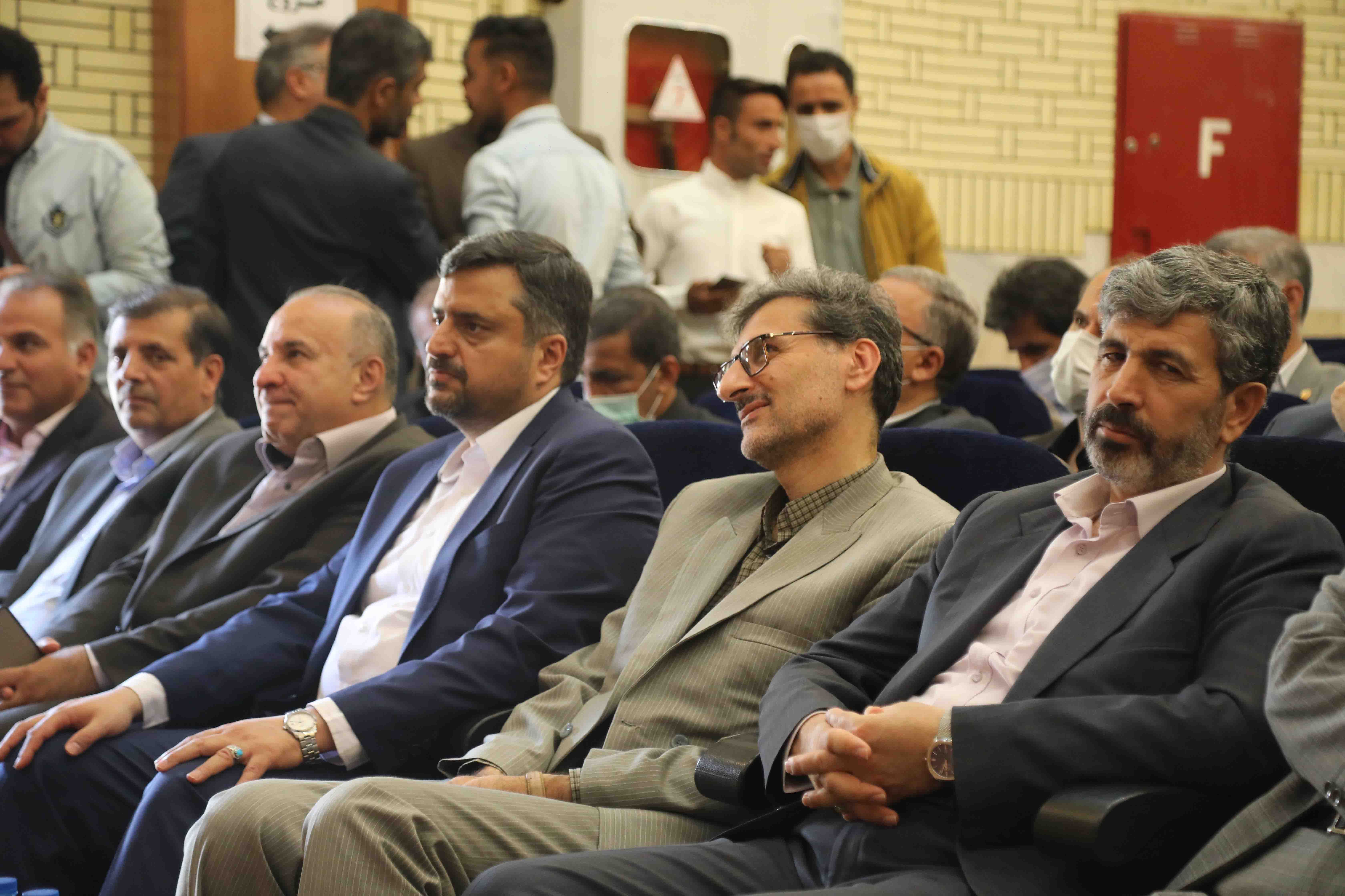 استان همدان پایتخت سیلیس و دولومیت کشور است/ ظرفیتهای معدنی بالا در «تاصیکو» و «شستا» استان همدان پایتخت سیلیس و دولومیت کشور است/ ظرفیتهای معدنی بالا در «تاصیکو» و «شستا»
