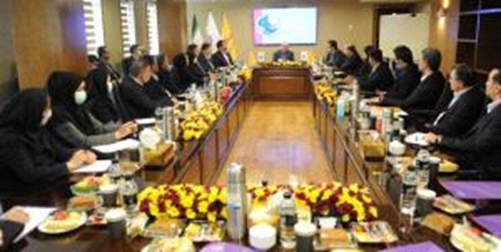 هلدینگ فناوری اطلاعات بانک ایران زمین، میزبان روسای شعب استان تهران