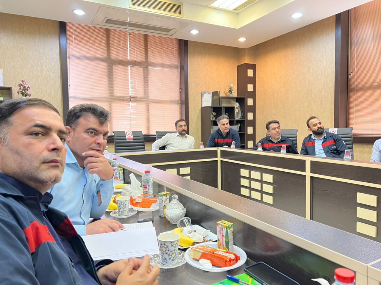 مجمع عمومی عادی سالیانه سهامداران «شرکت اکسین صنعت یاران جنوب» برگزار شد + گزارش تصویری مجمع عمومی عادی سالیانه سهامداران «شرکت اکسین صنعت یاران جنوب» برگزار شد + گزارش تصویری