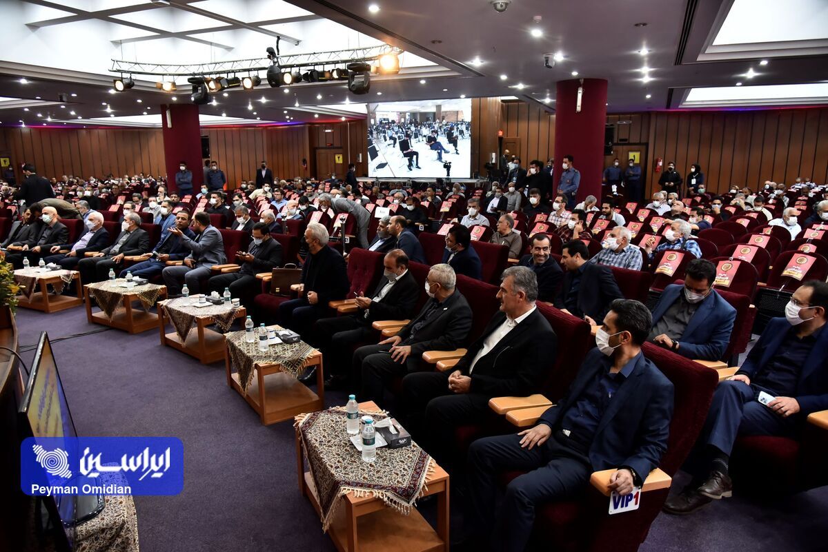 افزایش سرمایه ۸۰.۸۸ درصدی از محل سود انباشته و تقسیم حدود ۵۰ هزار میلیارد تومان سود نقدی (۱۷۰ تومان بهازای هر سهم) در مجمع فولاد مبارکه اصفهان افزایش سرمایه ۸۰.۸۸ درصدی از محل سود انباشته و تقسیم حدود ۵۰ هزار میلیارد تومان سود نقدی (۱۷۰ تومان بهازای هر سهم) در مجمع فولاد مبارکه اصفهان