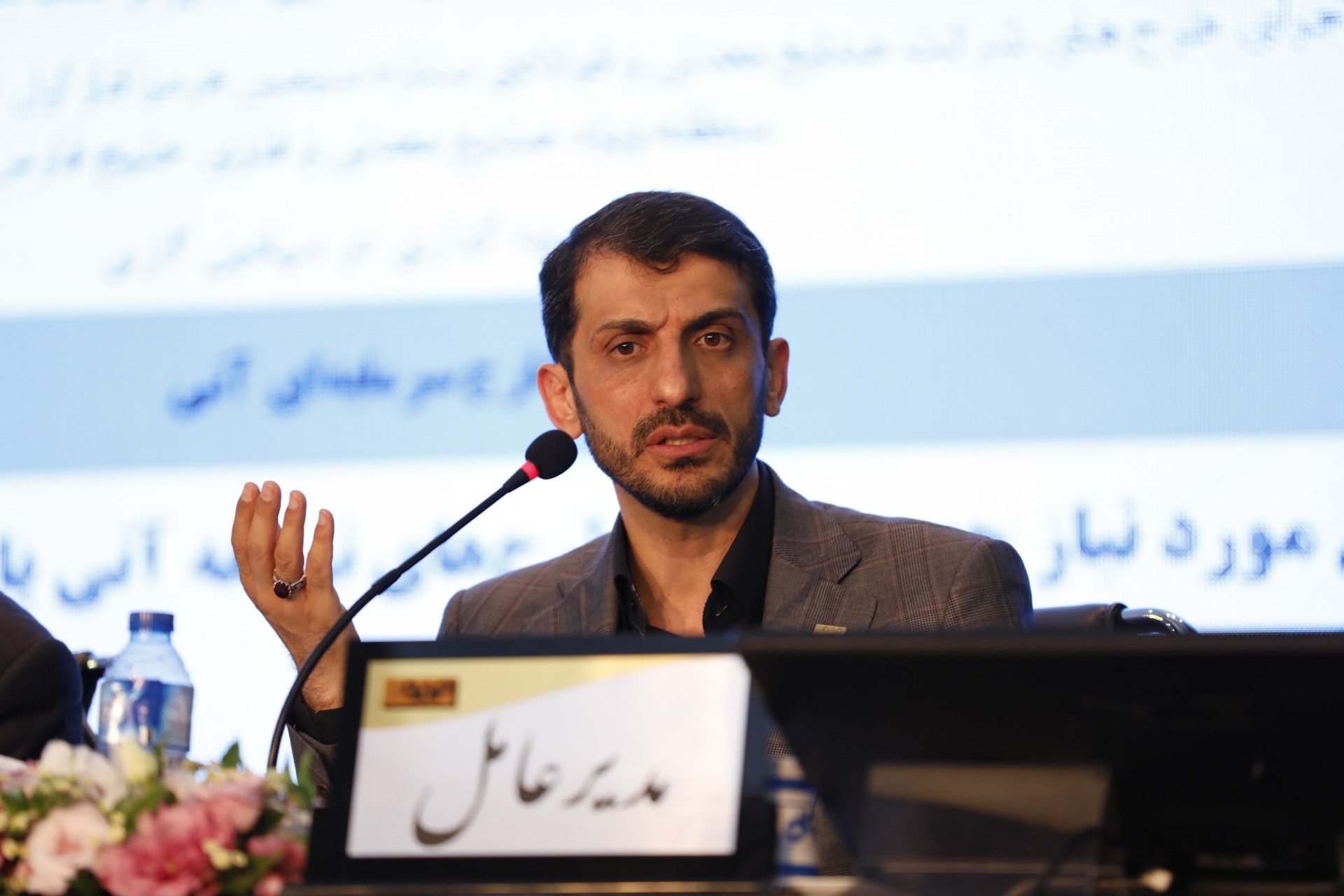 حمایت سهامداران از «فولاد مبارکه اصفهان» با ارائه کارنامه درخشان حمایت سهامداران از «فولاد مبارکه اصفهان» با ارائه کارنامه درخشان