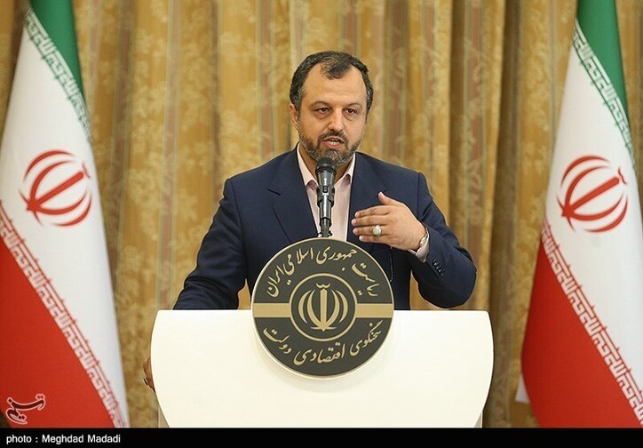 خاندوزی: صادرات ۲۲درصد افزایش یافته است