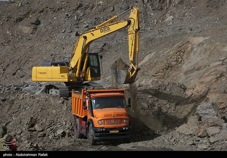 ردپای رانت و سفارش در صدور مجوز‌های معادن شن و ماسه خلخال/ دادستانی ورود کرد