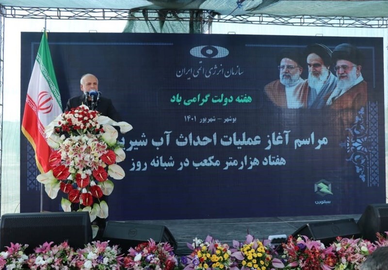 اسلامی: تولید ۱۰ هزار مگاوات برق اتمی در دستور کار قرار دارد/ ورود جدی برای شیرینسازی آب خلیج فارس اسلامی: تولید ۱۰ هزار مگاوات برق اتمی در دستور کار قرار دارد/ ورود جدی برای شیرینسازی آب خلیج فارس