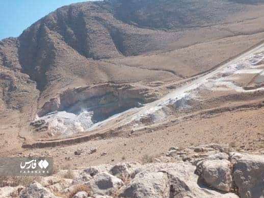 استاندار قزوین: مانع صدور مجوز فعالیت معادن در شمال آبیک برداشته شد! / آیا جانی برای پیغمبرکوه و نفسی برای مردم باقی میماند؟ استاندار قزوین: مانع صدور مجوز فعالیت معادن در شمال آبیک برداشته شد! / آیا جانی برای پیغمبرکوه و نفسی برای مردم باقی میماند؟