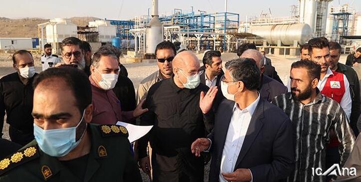 بازدید رئیس مجلس از شرکت پتروپالایش خورشید زاگرس/ قالیباف: پلدختر بر روی گلوگاه انرژی کشور قرار دارد