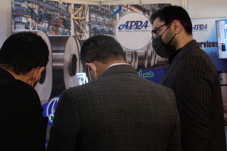 حضور مدیرعامل شرکت فولاد اقلید تنها جهت بازدید از نمایشگاه معدن بوده نه امضای قرارداد