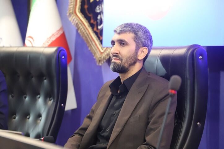 تصویب جزئیات اصلاح قانون ساماندهی خودرو در کمیسیون صنایع و معادن با حضور وزیر صمت