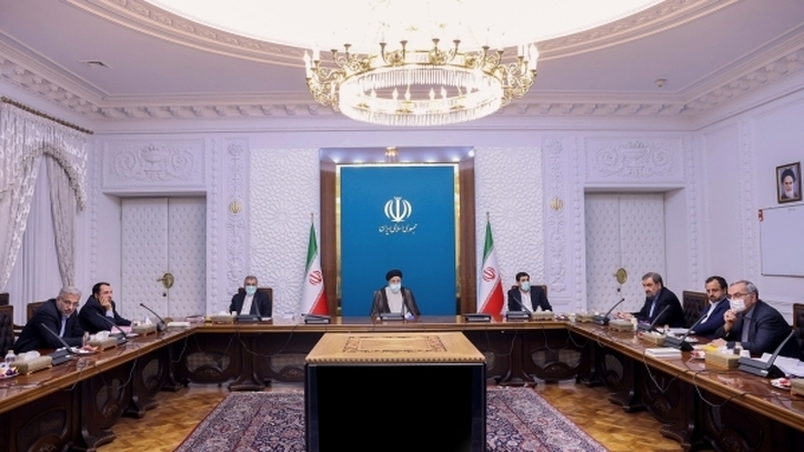 تمدید مهلت مجوز تسهیلات ارزی صندوق توسعه ملی برای تکمیل خط‌آهن چابهار به زاهدان/ تسریع در اجرای تبصره ۲ قانون بودجه ۱۴۰۱ برای رد دیون دولت به سازمان تامین اجتماعی