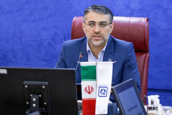 آرامش و آسایش خاطر بازنشستگان صندوق بزرگترین سرمایه ماست/ شرکتهای صندوق به ۱۰۰ هزار میلیارد تومان سرمایه گذاری جدید نیاز دارند/ تخریب کنندگان دو ماه قبل از آمدنم به صندوق تخریب را شروع کردند/ بی توجهی ما به حاشیهها منفعت طلبان را عصبانی کرده است آرامش و آسایش خاطر بازنشستگان صندوق بزرگترین سرمایه ماست/ شرکتهای صندوق به ۱۰۰ هزار میلیارد تومان سرمایه گذاری جدید نیاز دارند/ تخریب کنندگان دو ماه قبل از آمدنم به صندوق تخریب را شروع کردند/ بی توجهی ما به حاشیهها منفعت طلبان را عصبانی کرده است