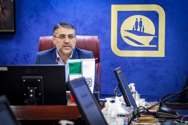 آرامش و آسایش خاطر بازنشستگان صندوق بزرگترین سرمایه ماست/ شرکتهای صندوق به ۱۰۰ هزار میلیارد تومان سرمایه گذاری جدید نیاز دارند/ تخریب کنندگان دو ماه قبل از آمدنم به صندوق تخریب را شروع کردند/ بی توجهی ما به حاشیهها منفعت طلبان را عصبانی کرده است آرامش و آسایش خاطر بازنشستگان صندوق بزرگترین سرمایه ماست/ شرکتهای صندوق به ۱۰۰ هزار میلیارد تومان سرمایه گذاری جدید نیاز دارند/ تخریب کنندگان دو ماه قبل از آمدنم به صندوق تخریب را شروع کردند/ بی توجهی ما به حاشیهها منفعت طلبان را عصبانی کرده است