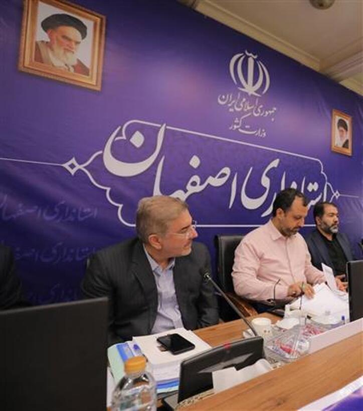 خط قرمز ما در مالیات، تعطیلی واحد‌های تولیدی است
