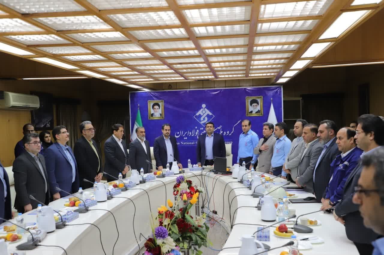 بازدید قائم مقام بانک ملی ایران از مجموعه گروه ملی صنعتی فولاد ایران