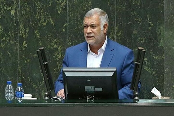 انتشار اوراق ارزی در جهت تقویت چرخه اقتصاد و تولید خواهد بود