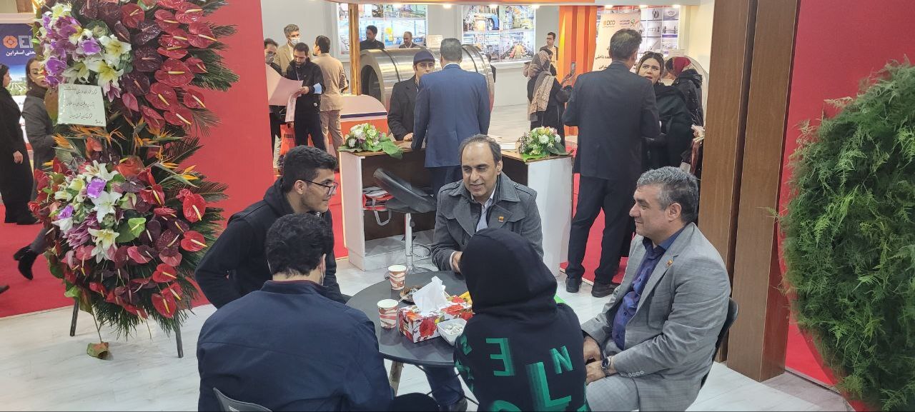 بازدید مهندس ابراهیمی مدیرعامل شرکت فولاد خوزستان از شرکتهای دانش بنیان/ برگزاری نشست خبری مدیرعامل شرکت فولاد خوزستان بازدید مهندس ابراهیمی مدیرعامل شرکت فولاد خوزستان از شرکتهای دانش بنیان/ برگزاری نشست خبری مدیرعامل شرکت فولاد خوزستان
