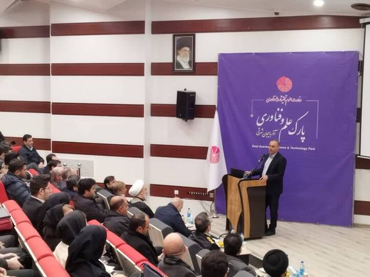 آغاز تولید کامیون ۱۱ تنی در تبریز از ماه آینده/ رونمایی از ۲۶ محصول فناورانه