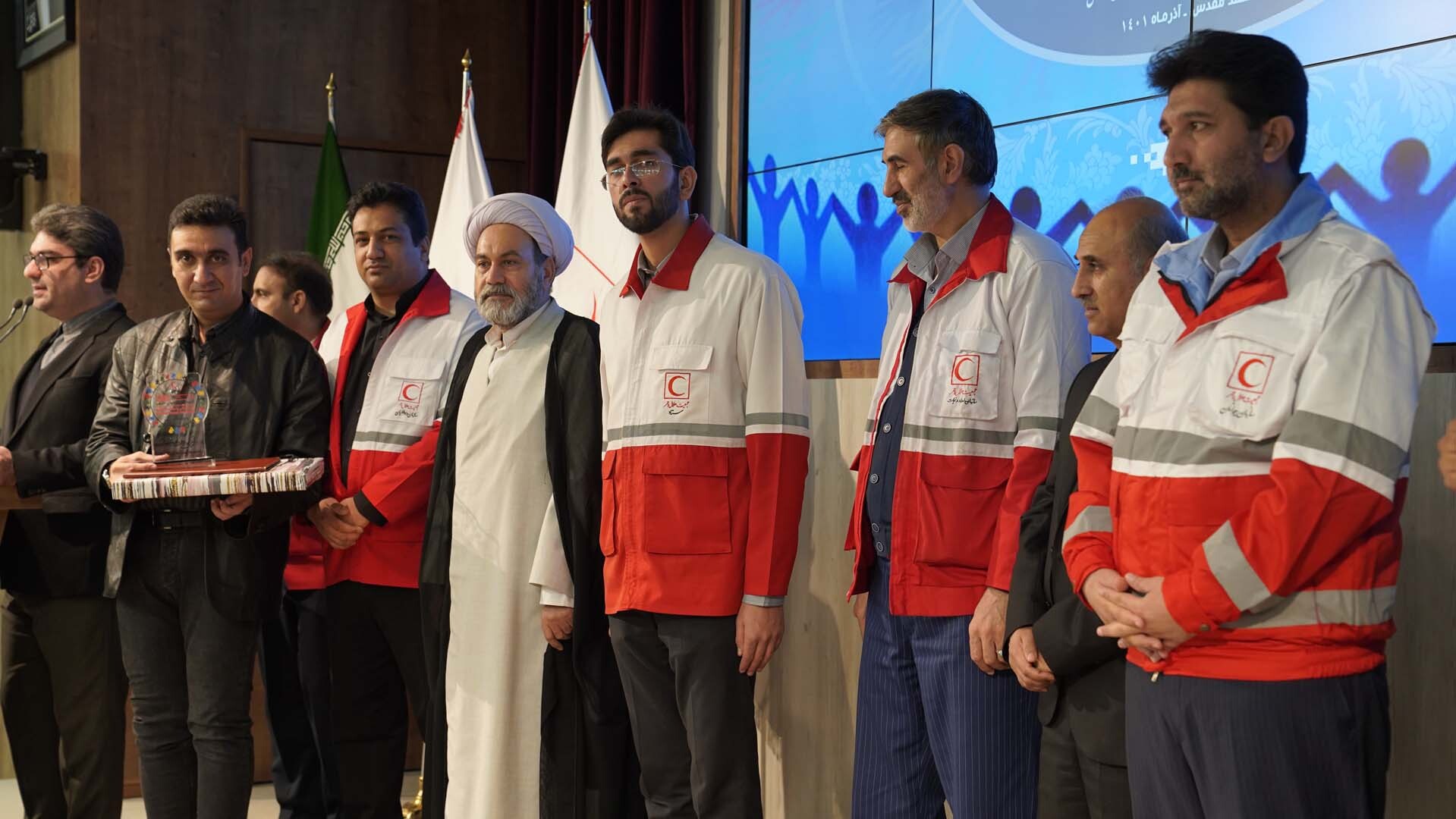 انتخاب خانه هلال سیمیدکو به عنوان خانه هلال برتر استان خراسان رضوی انتخاب خانه هلال سیمیدکو به عنوان خانه هلال برتر استان خراسان رضوی
