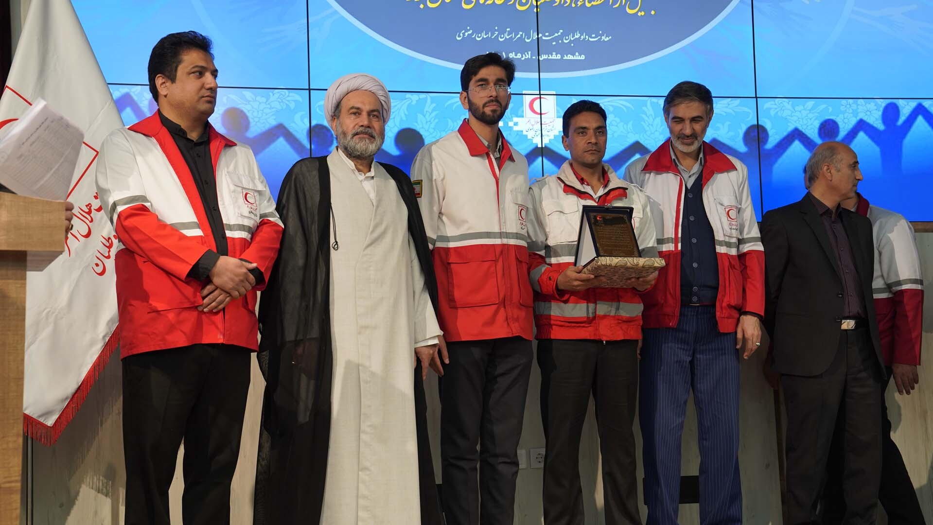 انتخاب خانه هلال سیمیدکو به عنوان خانه هلال برتر استان خراسان رضوی انتخاب خانه هلال سیمیدکو به عنوان خانه هلال برتر استان خراسان رضوی