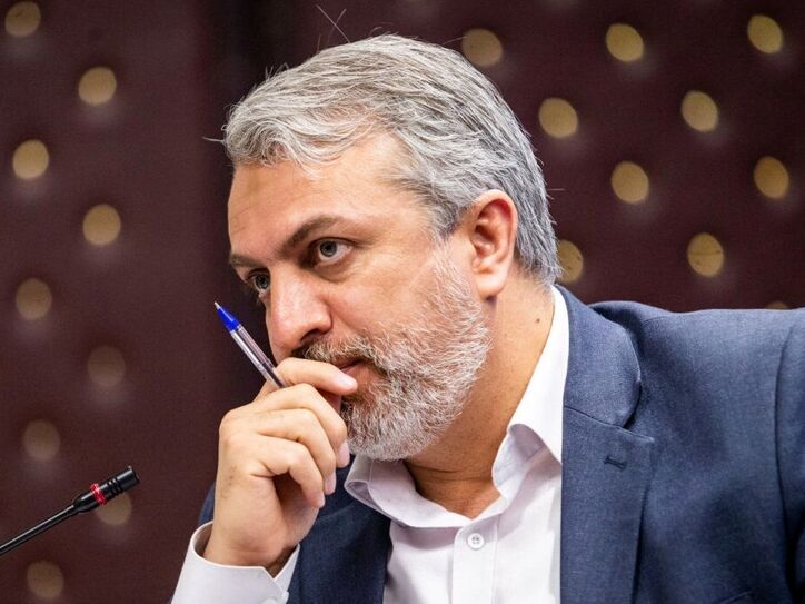 ادعا‌های خلاف واقع وزیر صمت درباره کاهش ۱۳ درصدی میزان صادرات ایران!