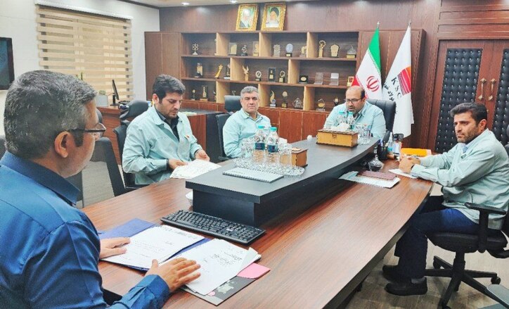 دیدار مدیرعامل با کارکنان شرکت فولاد خوزستان