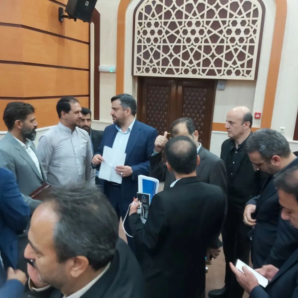 رئیسجمهور: بخش مهمی از جنگ ترکیبی در حوزه اقتصادی است رئیسجمهور: بخش مهمی از جنگ ترکیبی در حوزه اقتصادی است
