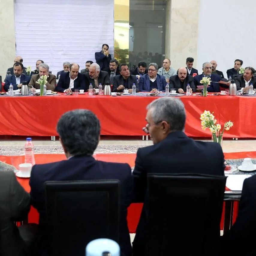 رئیسجمهور: بخش مهمی از جنگ ترکیبی در حوزه اقتصادی است رئیسجمهور: بخش مهمی از جنگ ترکیبی در حوزه اقتصادی است