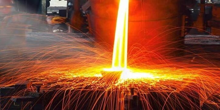 عجله معدن کار‌های بزرگ روسیه برای فروش فلز