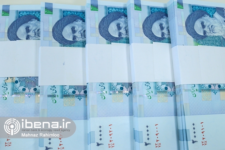 نرخ رشد سالانه نقدینگی کاهش یافت