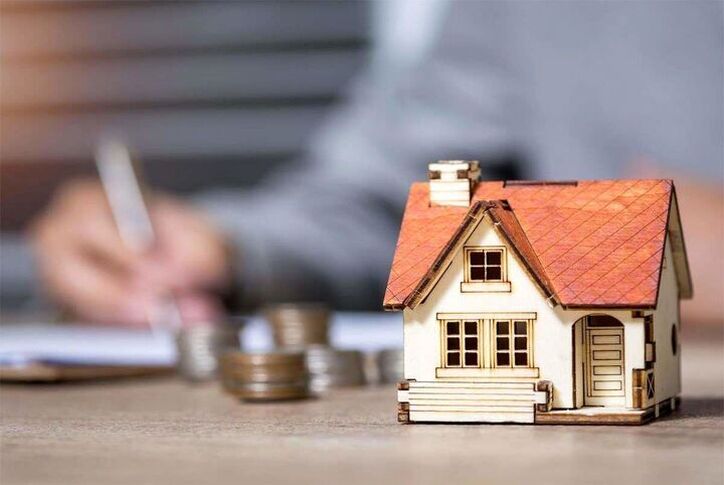 احتمال متوقف شدن پروژه‌های ساختمانی به علت نوسان ارز