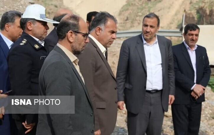 پل کنجانچم فردا زیر بار ترافیک می‌رود/ گمرک مهران در سال ۱۴۰۱ رکورد زد