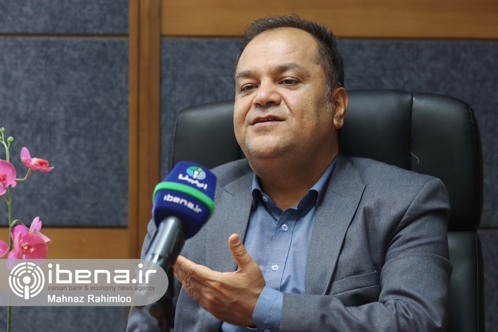 عوامل تاثیرگذار بر رشد تولید و مهار تورم در سال ۱۴۰۲