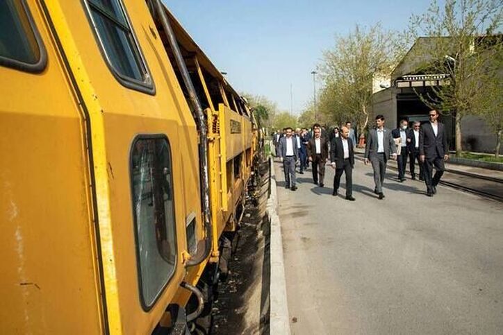 بازدید مدیرعامل راه آهن از ایستگاه راه آهن تهران/ اولین جلسه شورای مدیران راه آهن تشکیل شد