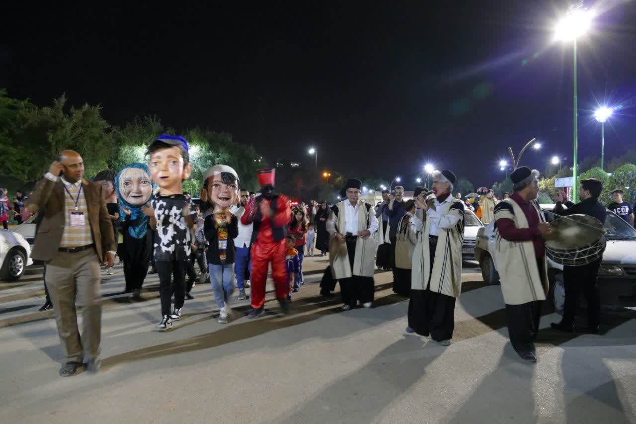 جشن بزرگ عیدانه شرکت فولاد خوزستان برگزار شد جشن بزرگ عیدانه شرکت فولاد خوزستان برگزار شد