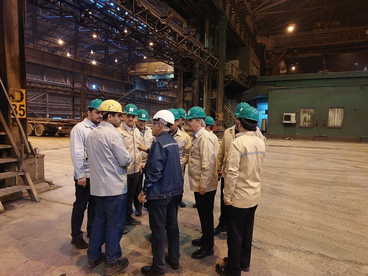 مدیران وزارت صمت از روند پیشرفت پروژههای فولاد خوزستان بازدید کردند مدیران وزارت صمت از روند پیشرفت پروژههای فولاد خوزستان بازدید کردند