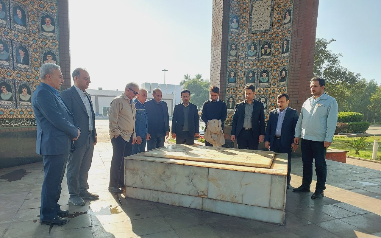 مدیران وزارت صمت از روند پیشرفت پروژههای فولاد خوزستان بازدید کردند مدیران وزارت صمت از روند پیشرفت پروژههای فولاد خوزستان بازدید کردند