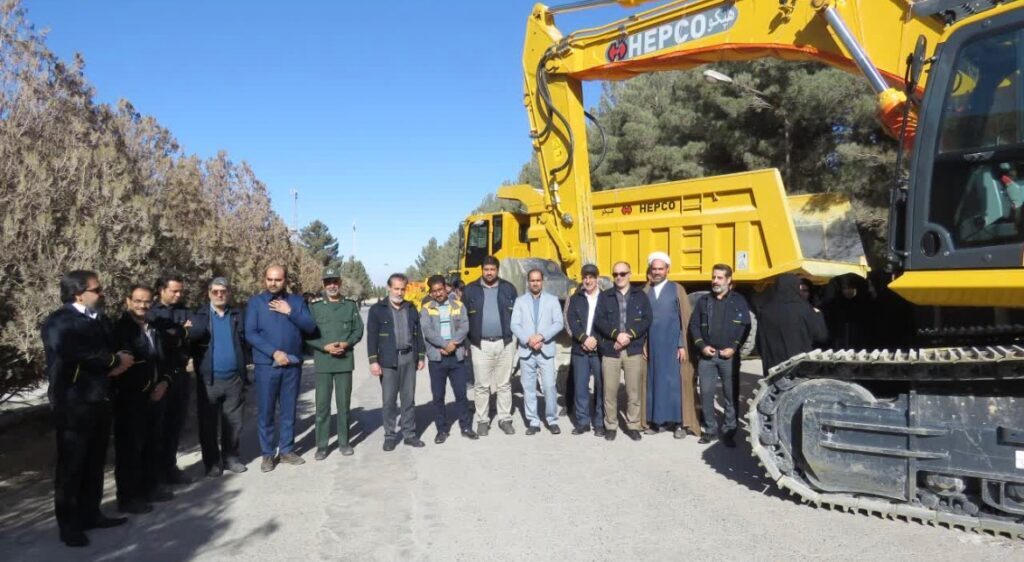 الحاق ماشینآلات سنگین به عملیات معدنکاری سیمان قائن الحاق ماشینآلات سنگین به عملیات معدنکاری سیمان قائن