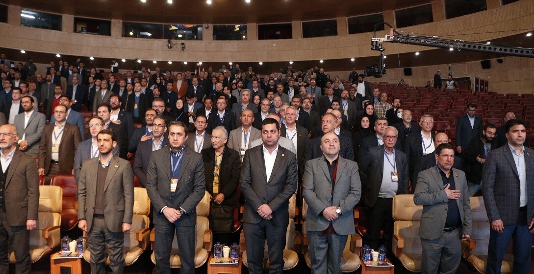 حضور مدیرعامل شرکت صبا فولاد خلیج فارس در آیین افتتاحیه پنجمین جشنواره و نمایشگاه ملی فولاد ایران حضور مدیرعامل شرکت صبا فولاد خلیج فارس در آیین افتتاحیه پنجمین جشنواره و نمایشگاه ملی فولاد ایران