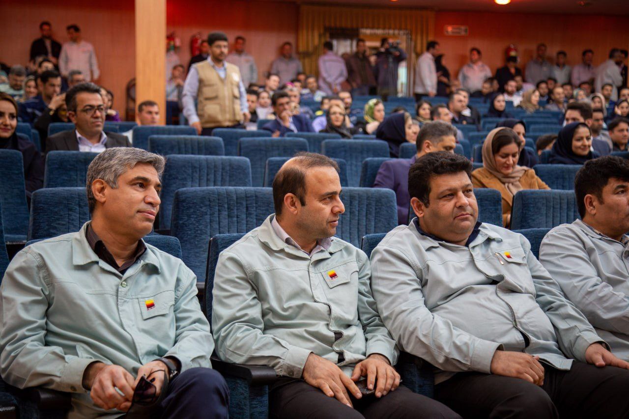 در هر شرکت فولادی موفق در کشور، ردپای کارکنان شرکت فولاد خوزستان دیده می‌شود